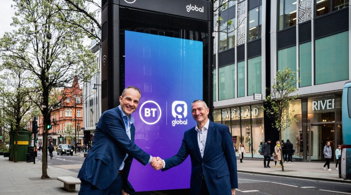 bt-and-global-street-hub_oohplay
