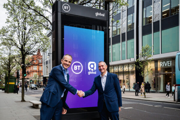 bt-and-global-street-hub_oohplay